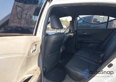 2017 Honda Accord Sport z USA, uszkodzony, nr VIN 1HGCR2F53HA037794